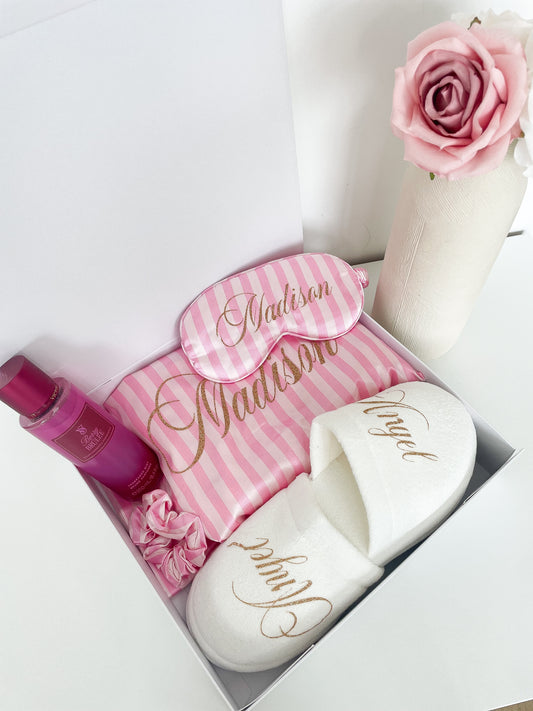 COFFRET BRIDE PEIGNOIR+ NUISETTE VICTORIA